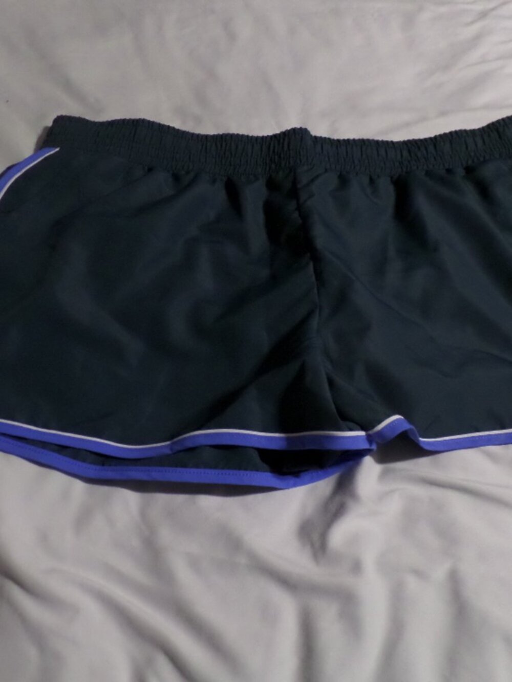 Athletic Works Women’s Piped Running Shorts – Size 3XL